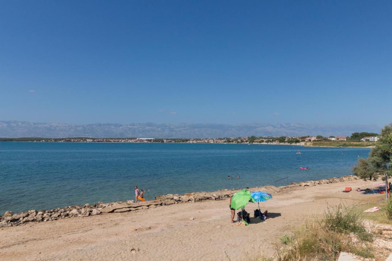 Luxury Beachfront Villa Crystal Aenona - By Ta Leut Agency Nin Exteriör bild