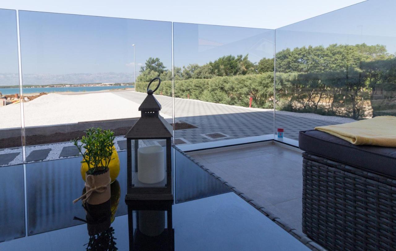Luxury Beachfront Villa Crystal Aenona - By Ta Leut Agency Nin Exteriör bild